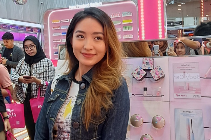 Natasha Wilona saat pembukaan toko kedua My Bestie. - Image
