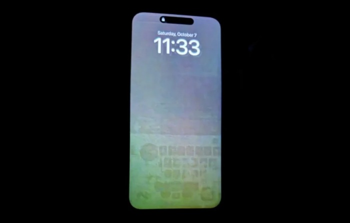 Pengguna iPhone 15 Pro Max mengeluhkan masalah lain di perangkat mereka. Layar seperti terbakar. (Reddit via Gizmochina) - Image