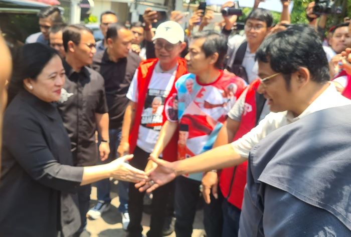 Puan Maharani Resmikan rumah Tim Pemenangan Daerah Jawa Timur Surabaya untuk pasangan Ganjar-Mahfud MD. - Image
