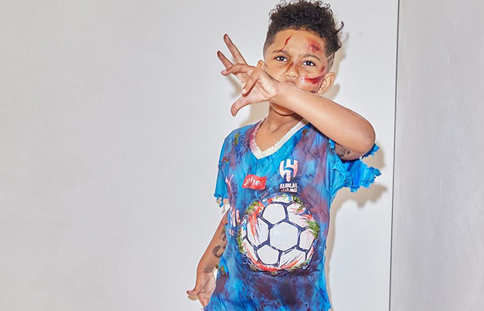 Kim Kardashian mengunggah foto anaknya, Saint West yang memakai kostum zombie Neymar JR. (Sumber foto: instagram @kimkardashian) - Image