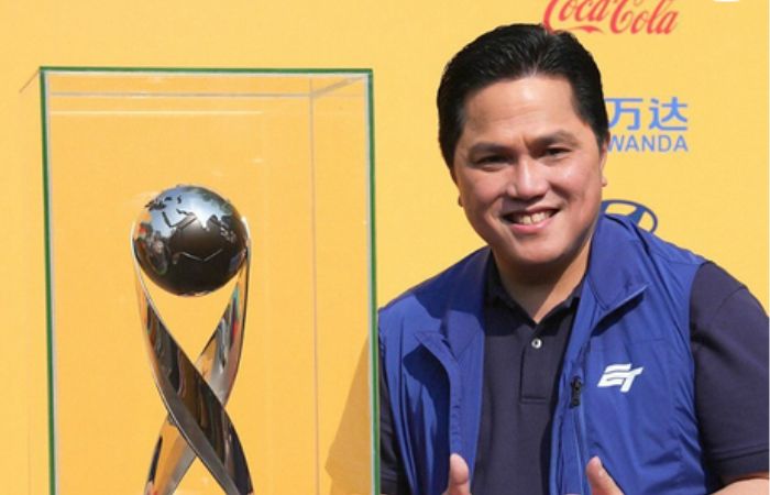 Ketua Umum PSSI, Erick Thohir, menyambut Piala Dunia U-17 2023. (Instagram/@erickthohir) - Image