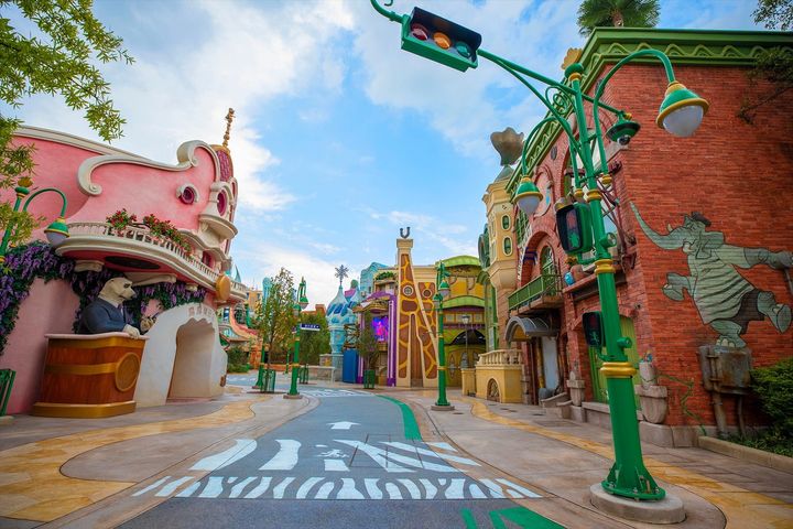 Potret Zootopia Theme Park di Shanghai Disneyland yang akan dibuka pada 20 Desember 2023. (Instagram/@shanghaidisneyresort) - Image