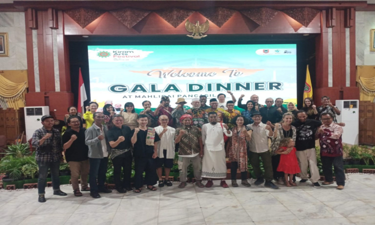Gala Dinner Kiram Arts Festival di gedung Mahligai Pancasila Banjarmasin, Selasa (6/11). - Image
