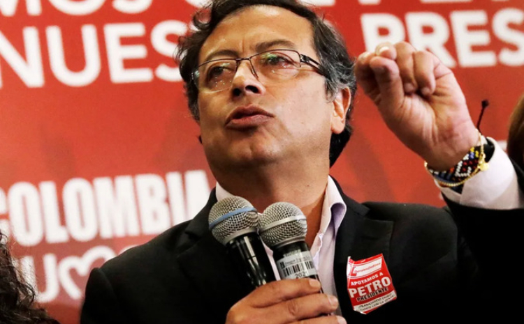 Presiden Kolombia, Gustavo Petro, yang ancam bakal menuntut PM Israel ke Mahkamah Pidana Internasional. (Henry Romero/REUTERS) - Image