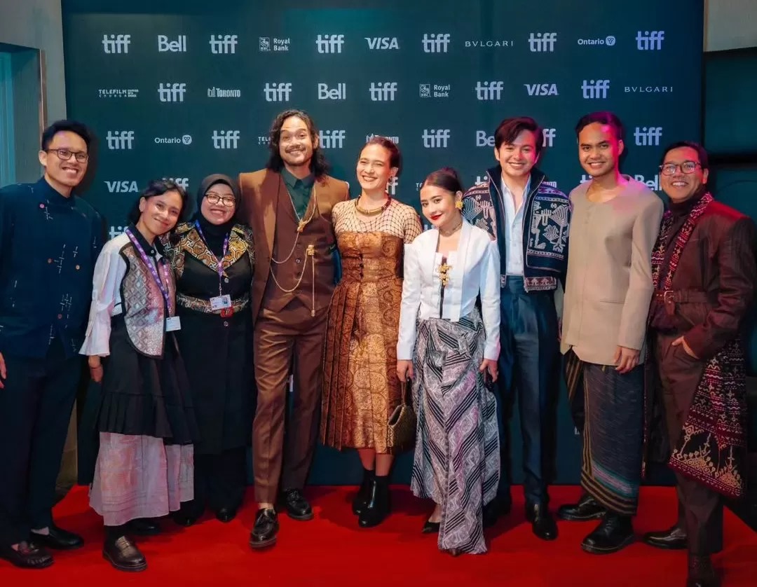 Para pemain dan sutradara film Budi Pekerti di ajang Toronto International Film Festival. (dok. film Budi Pekerti ) - Image