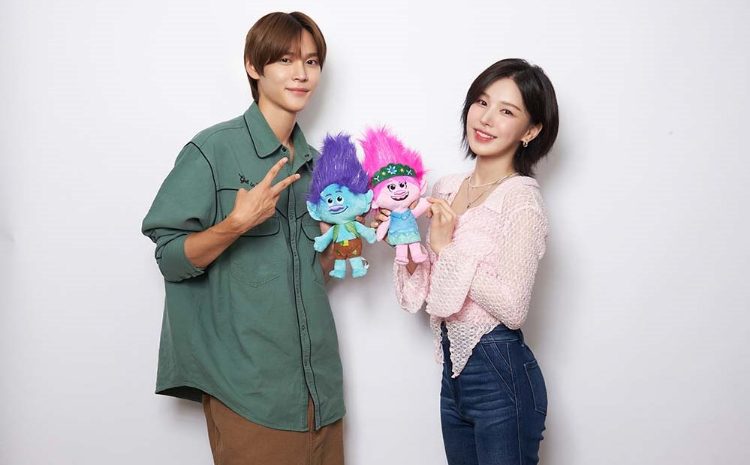 Penyanyi Wendy Red Velvet dan Eunseok RIIZE. Sumber foto: Soompi - Image