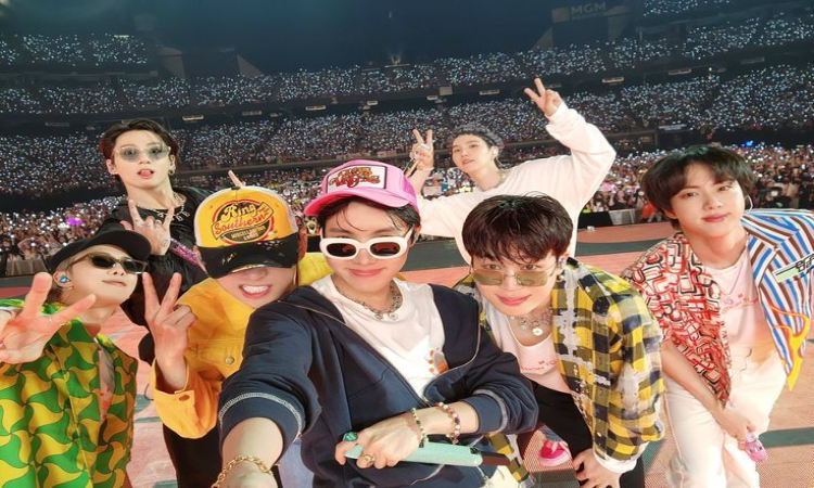 Boy group asal Korea BTS raih penghargaan Daesang di MAMA AWARDS 2023 sebanyak 6 kali berturut-turut. (Sumber: Pinterest) - Image