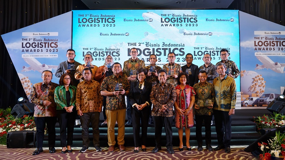 Petrokimia Gresik, meraih penghargaan berkat pengelolaan pergudangan dan pelabuhan secara digital. - Image