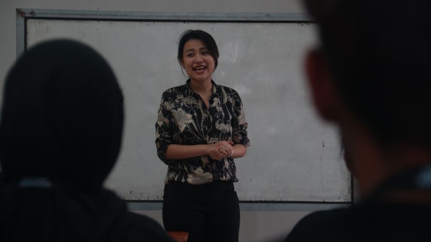 Risa Santoso, menjadi rektor termuda di Indonesia pada 2019. (sumber: JPRK_Karen Wibi) - Image
