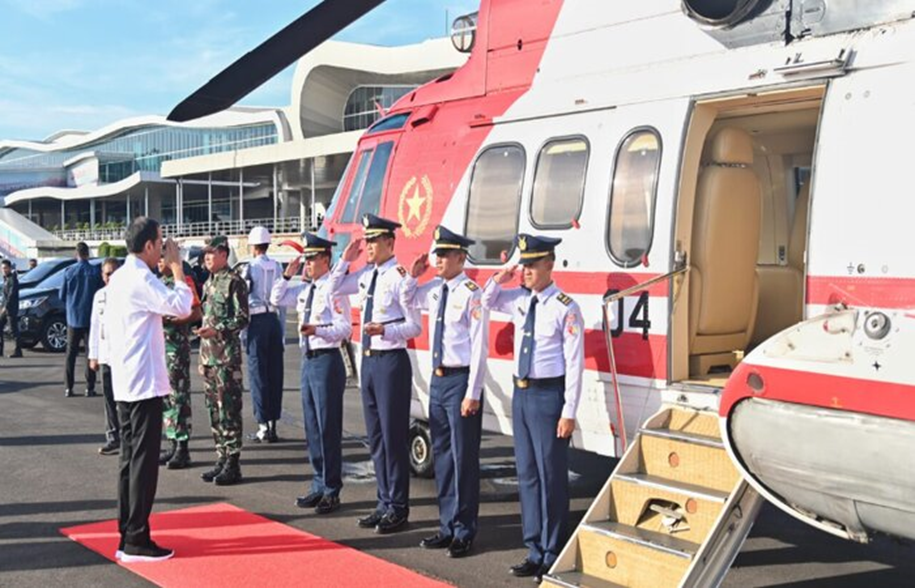 Melanjutkan kunjungan hari keduanya di Provinsi Nusa Tenggara Timur (NTT), Presiden Joko Widodo bertolak menuju Kabupaten Nagekeo. (presiden.go.id) - Image