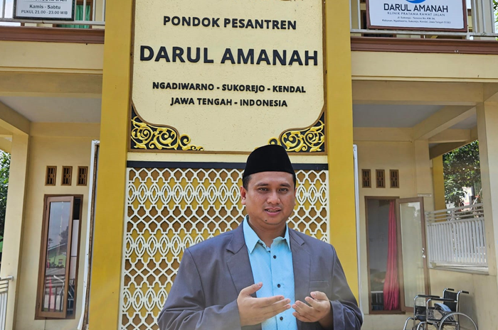 Pimpinan Ponpes Darul Amanah Muhammad Fatwa - Image