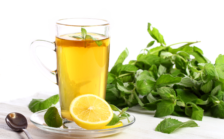 12 minuman yang dapat meredakan sakit kepala dan migrain (Freepik) - Image