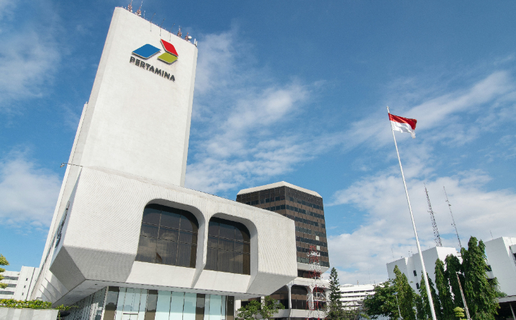 Selama 66 tahun, Pertamina telah melayani kebutuhan BBM masyarakat Indonesia. (Pertamina) - Image