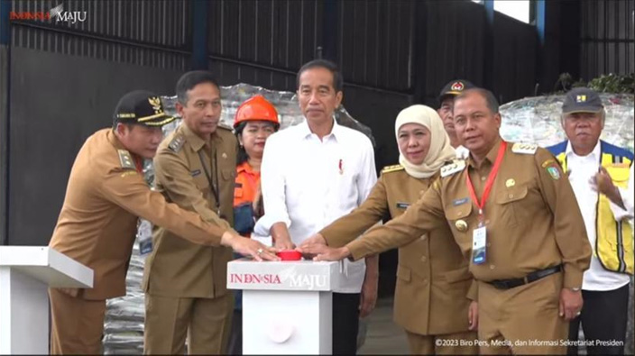 Peresmian tiga Tempat Pemrosesan Akhir (TPA) di Provinsi Jawa Timur senilai Rp 824 miliar. - Image