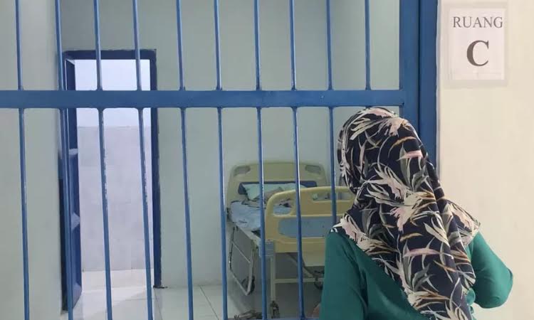 RSUD dr. Harjono Ponorogo siap menambah tempat tidur untuk merawat caleg yang mengalami gangguan jiwa pasca Pemilu 2024. (Sugeng Dwi n./Radar Madiun) - Image