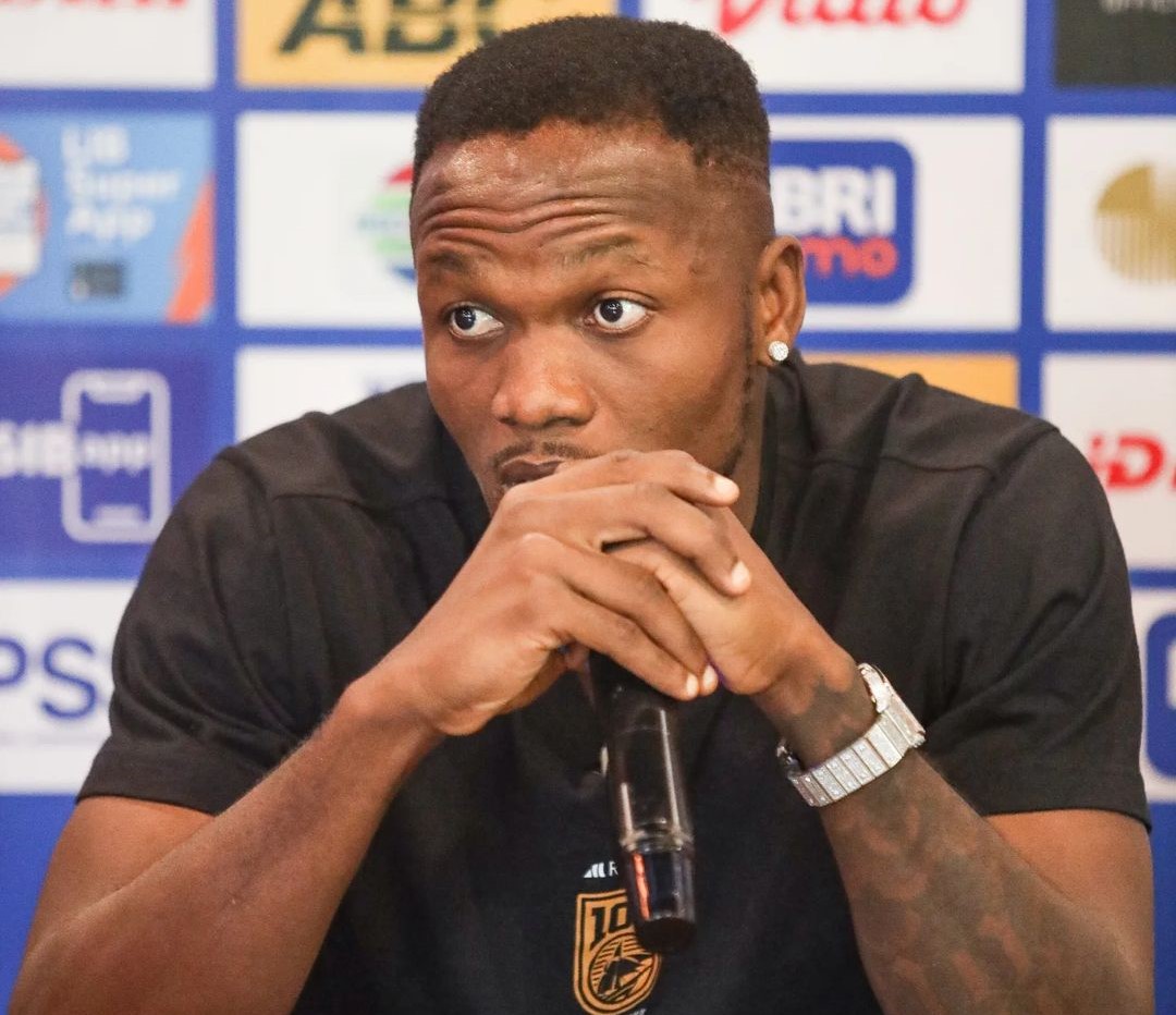 Victor Mansaray pilih tinggalkan PSM Makassar lantaran gajinya ditunggak. - Image