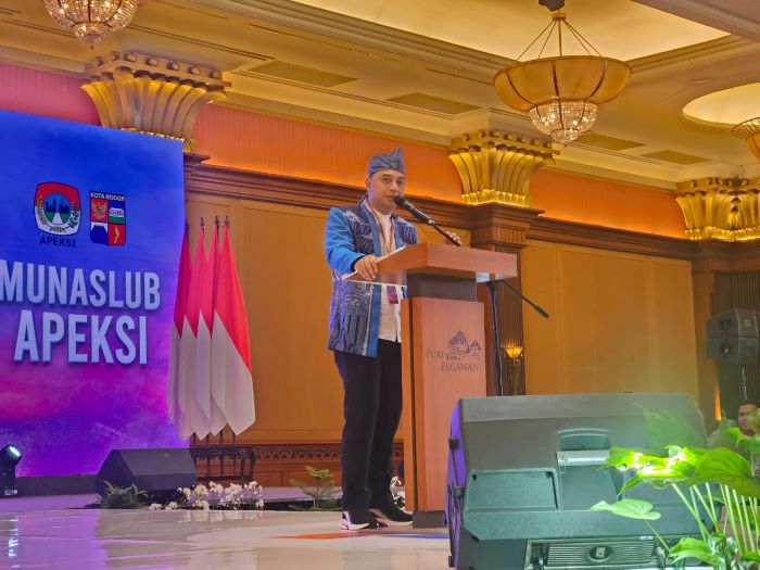 Wali Kota Surabaya Eri Cahyadi terpilih sebagai Ketua Dewan Pengurus Asosiasi Pemerintah Kota Seluruh Indonesia periode 2023-2025. - Image