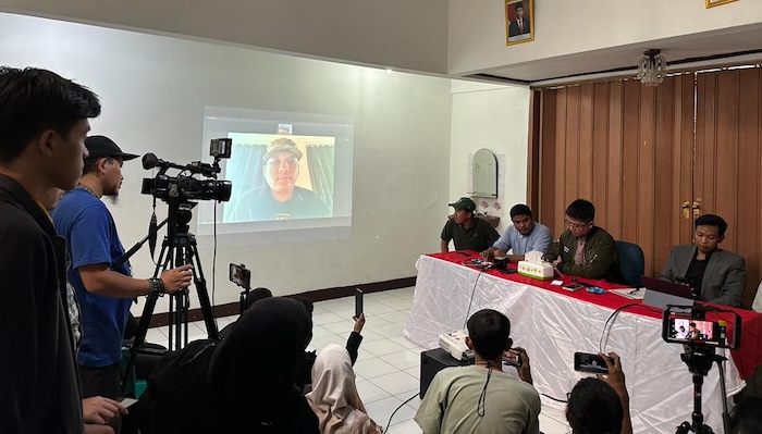 Korban pemukulan oknum TNI Rizki berharap motif penganiayaan tersebut tidak berkaitan dengan aktivitas politik yang ia jalani bersama PP KAMMI. - Image