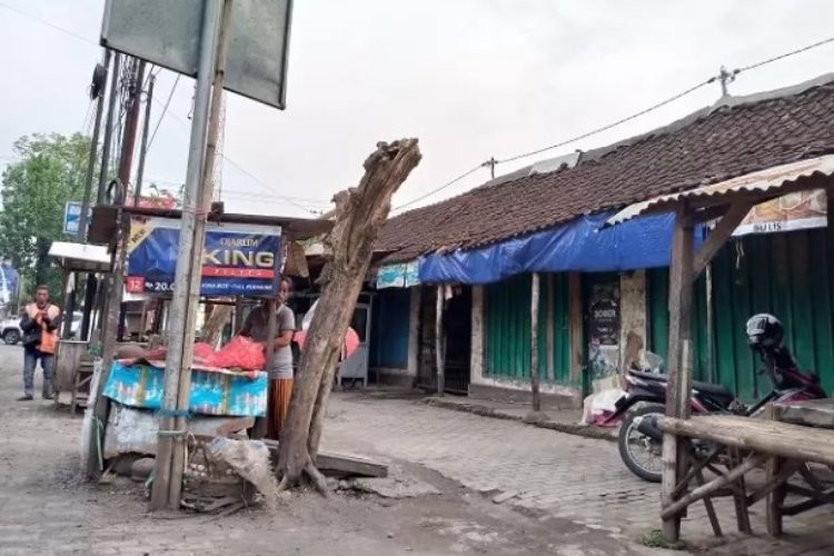 Pasar Banyakan. (Radar Kediri) - Image