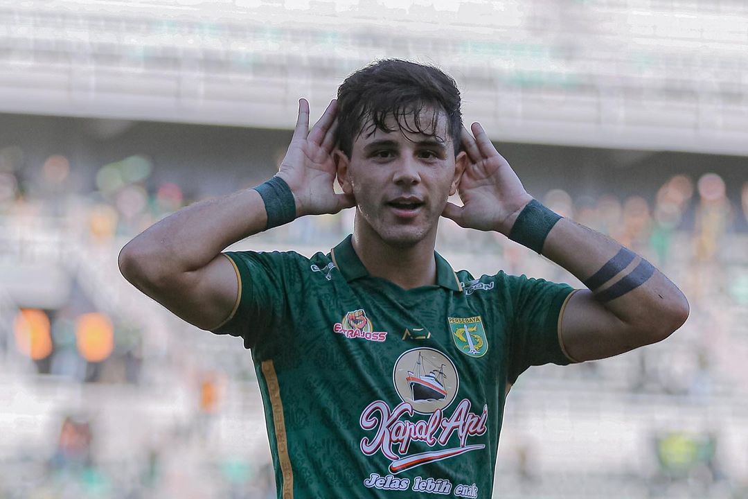 Bruno Moreira sementara menjadi top skorer Persebaya dengan torehan 9 gol. - Image