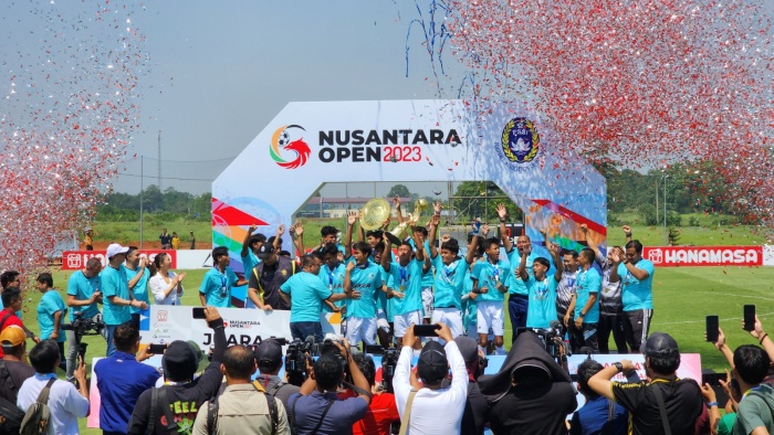 Persib Bandung U-17 keluar sebagai juara Nusantara Open 2023. Mereka berhak meraih juara usai menang 1-0 atas Bhayangkara FC U-17. (Nusantara Open 2023) - Image