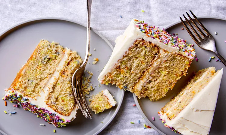 Kue ulang tahun bebas gluten yang lezat ini cocok untukmu yang sensitif terhadap gluten. (sumber: PARIT BLAINE) - Image