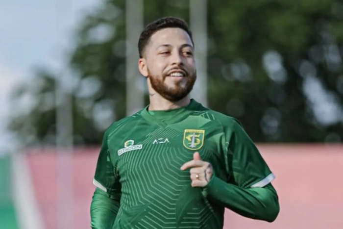 Robson Duarte pernah bermain di salah satu klub tertua di Sao Paulo, Brasil, Ituano FC pada musim 2016/2017. (Instagram Persebaya) - Image