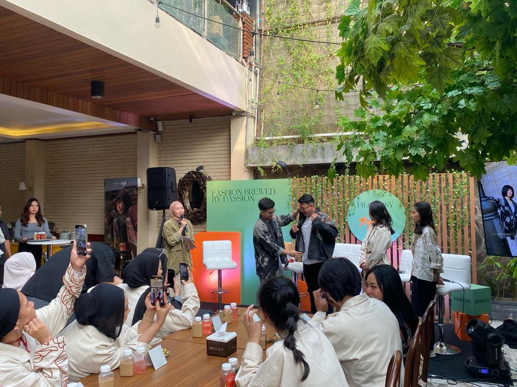 Dua produk lokal Filoposy dan Kopi Soe berkolaborasi untuk mendukung kreativitas di Tanah Air - Image