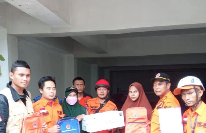 Kondisi ruko yang terbakar di Jayapura / sumber: Antara - Image