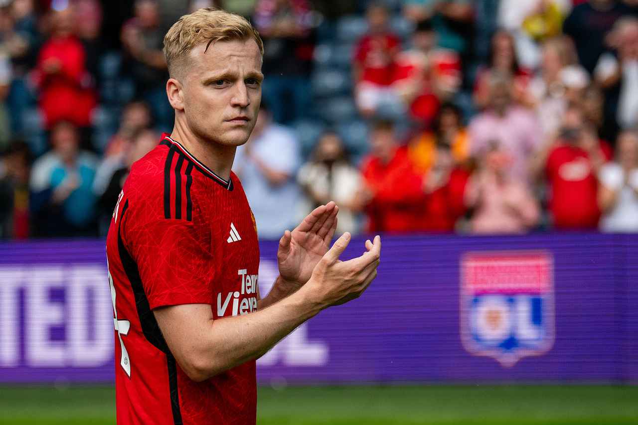 Gelandang Manchester United, Donny Van De Beek (manutd.com). - Image