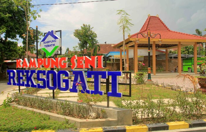 Belasan kampung tematik dibangun oleh Pemkot Madiun untuk mengurangi kawasan kumuh dengan memanfaatkan aset daerah yang nganggur../(BAGAS BIMANTARA/RADAR MADIUN) - Image