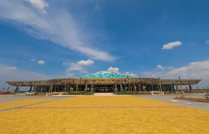 Bandara dhoho kediri. (Wahyu Adji) - Image