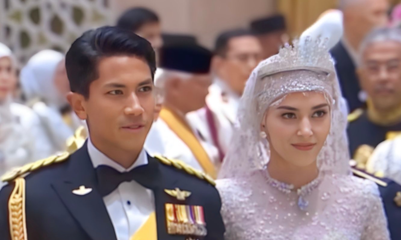 Pernikahan Pangeran Brunei Abdul Mateen dengan Anisha Rosnah Adam. - Image