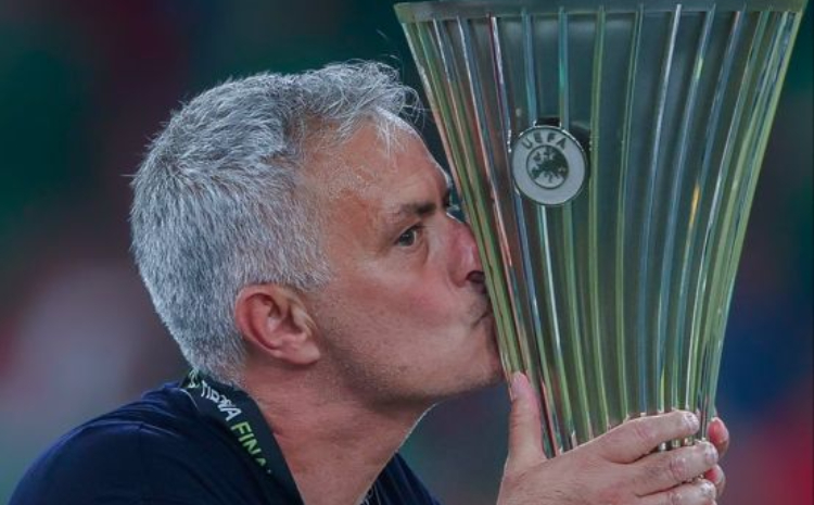 Selamat Jalan The Special One dari Italia./Eylul - Image