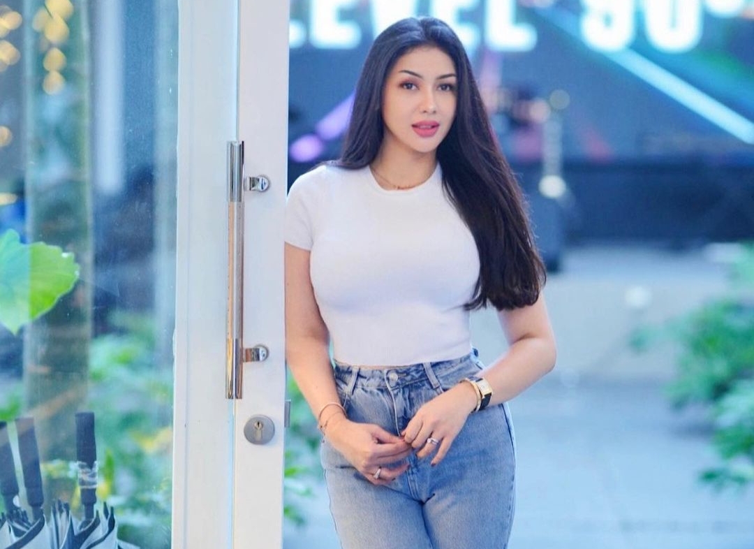 Selebgram Rekha Lena. (Istimewa) - Image