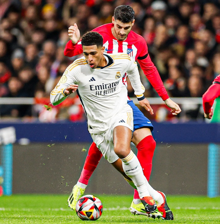 Potret laga antara Atletico Madrid kontra Real Madrid di babak 16 besar Copa del Rey. (Twitter (X)/@realmadrid) - Image