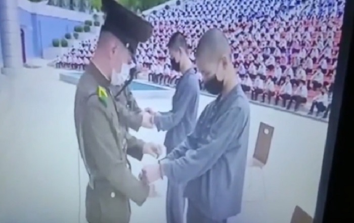 Dua remaja Korut dihukum kerja paksa imbas menonton drakor. - Image