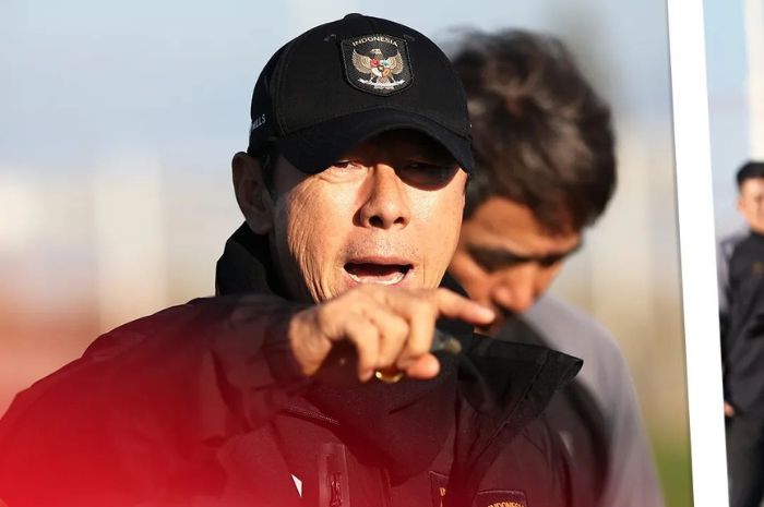 RITUAL: Shin Tae-yong punya ritual khusus yang selalu dilakukannya jelang pertandingan Timnas Indonesia hadapi Jepang di Grup D Piala Asia 2023. (Tim Media PSSI) - Image