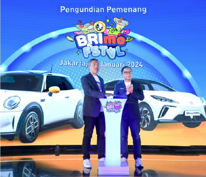 Pengundian pemenang BRImo FSTVL berupa mobil listrik. - Image