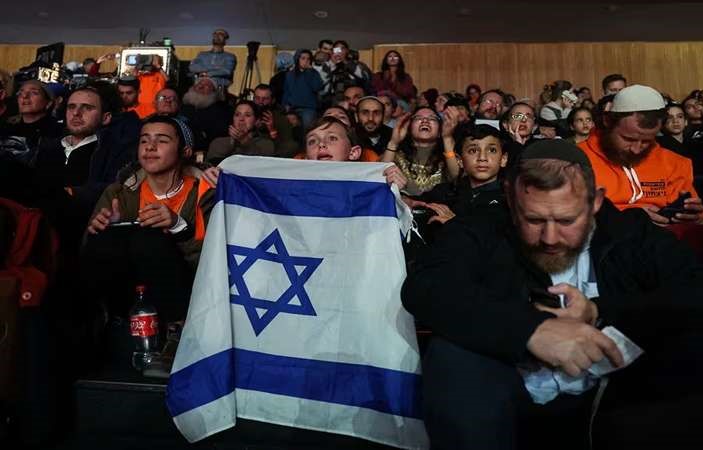 komunitas pemukim Israel berkumpul guna menyerukan pembangunan kembali permukiman di Jalur Gaza dan bagian utara serta Tepi Barat. - Image