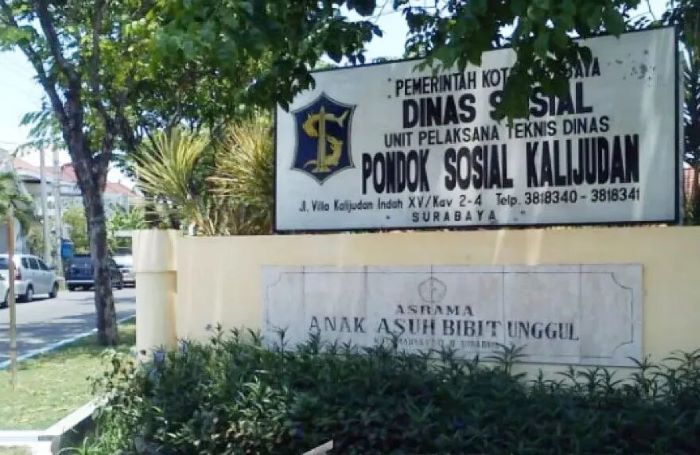 Bekas asrama anak asuh bibit unggul di Vila Kalijudan, Surabaya. - Image