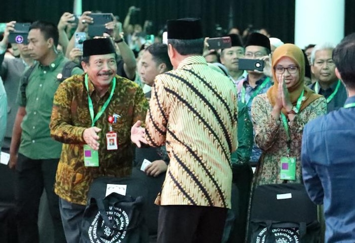 kepala BPIP Prof. Yuduian saat hadir dalam Peringatan Hari Lahir ke - 101 NU dilaksanakan di Gedung Kampus Universitas Nahdlatul Ulama (UNU) Yogyakarta. - Image
