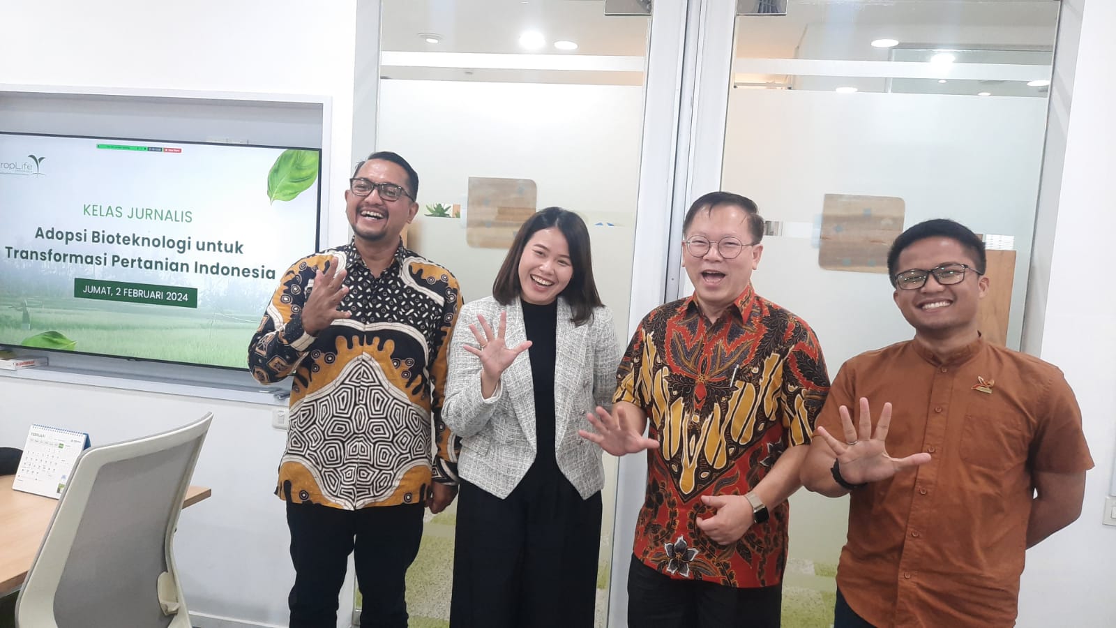Croplife Indonesia memaparkan upaya mereka dalam meningkatkan pemahaman mengenai urgensi adopsi serta pengembangan riset bioteknologi pertanian. - Image