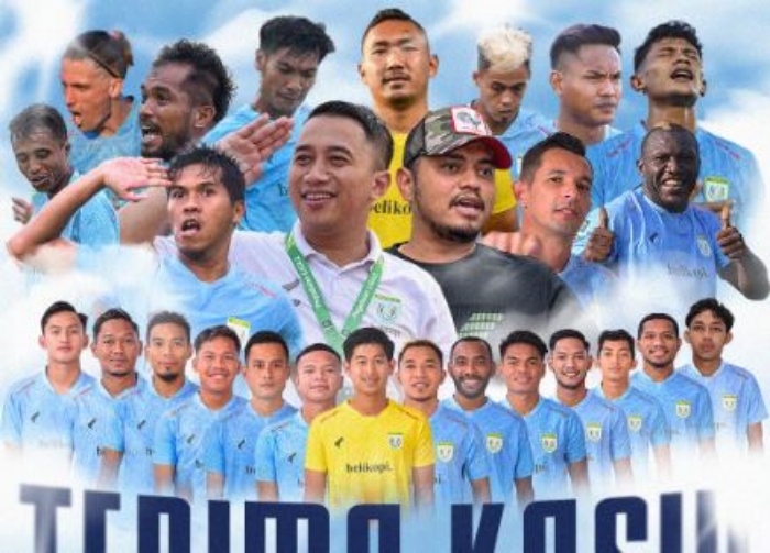 POSISI DJANUR: Tak ada foto Djajang Nurdjaman dalam unggahan resmi Instagram Persela Lamongan. (Instagram/@perselafc) - Image