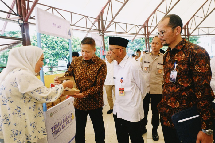 Kegiatan Temu Bisnis dan Sosialisasi Penyedia Lokal untuk Manfaatkan Marketplace . - Image