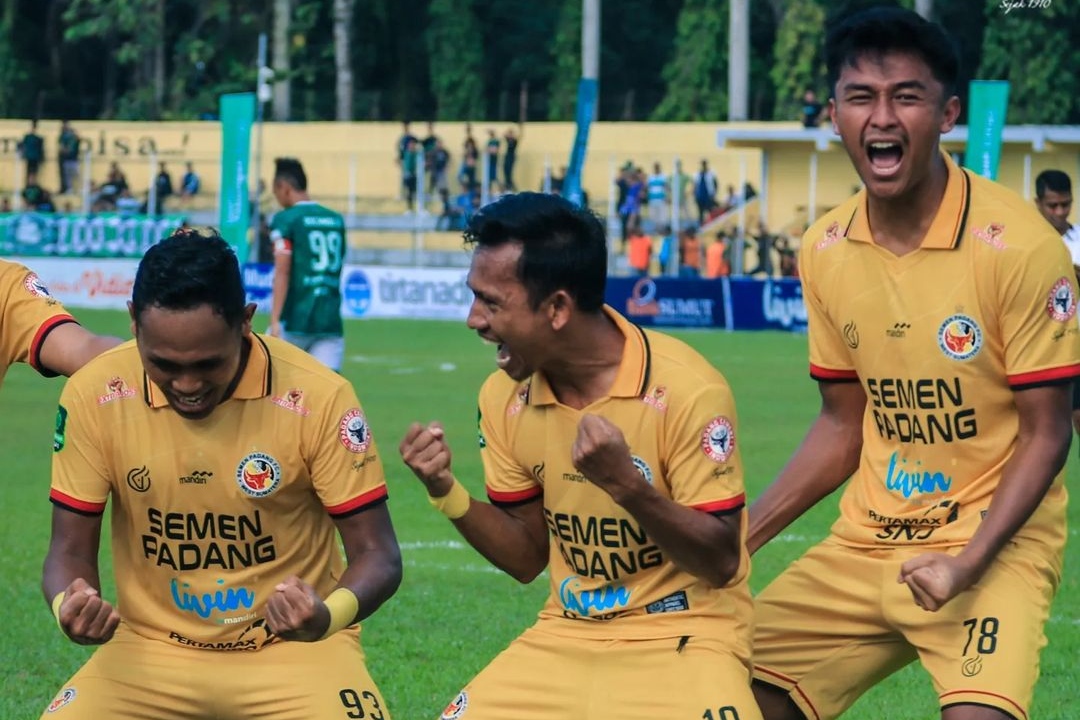 Potret selebrasi gol pemain Semen Padang FC./ (instagram/semenpadafcid) - Image