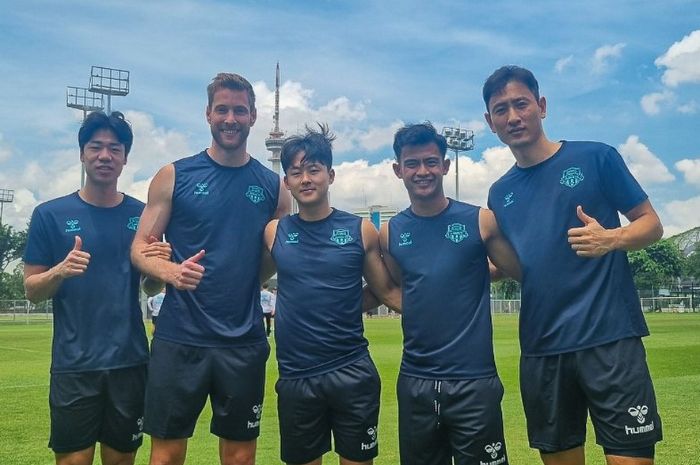 Arhan Pratama ketika berlatih bersama Suwon FC. - Image