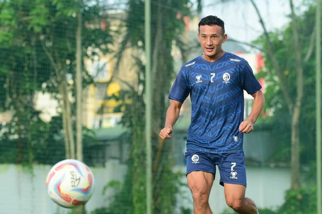 Potret Chencho Gyeltshen pemain Sriwijaya FC. (Instagram) - Image