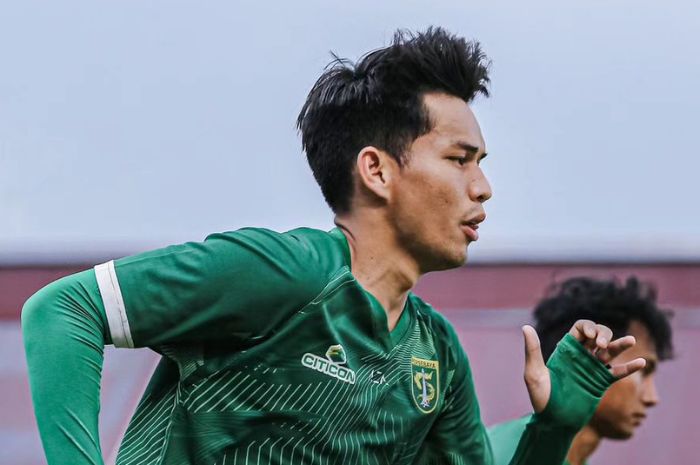 JADWAL SENGIT: Wildan Ramdhani akan punya kesempatan menunjukkan kemampuannya ketika menghadapi mantan klubnya, Persita Tangerang. (Persebaya Surabaya) - Image