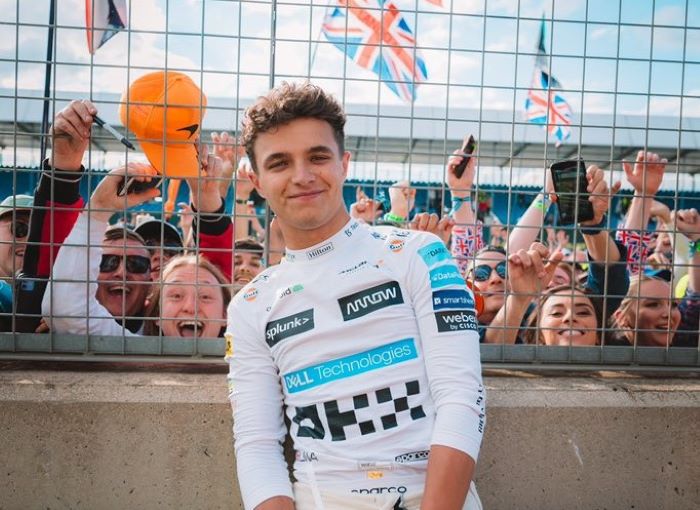 Lando Norris siap jadi pesaing Max Verstappen di musim 2024. - Image